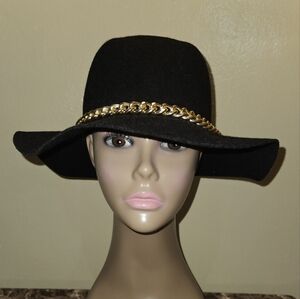 Black wool fedora hat.